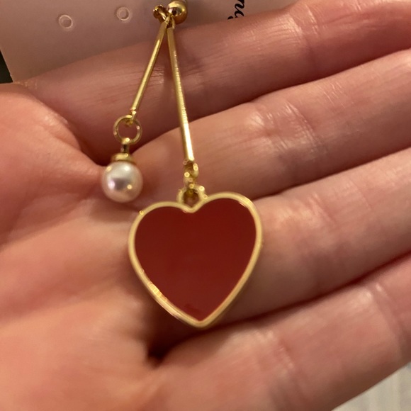 Red Heart Gold Dangle Valentine’s earrings - Picture 8 of 9